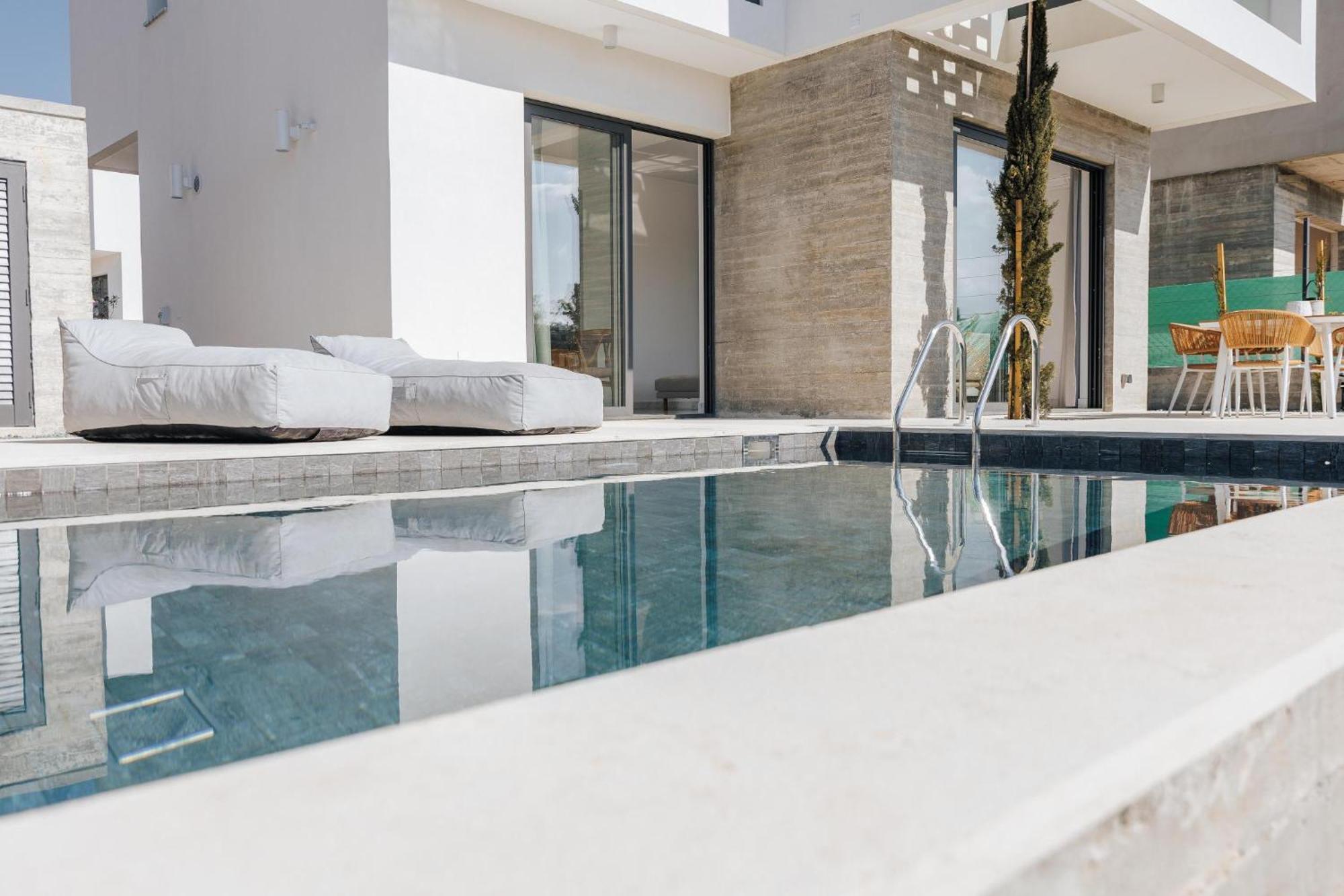 Oasis 6 Villa